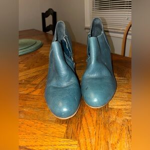 Nine West Women's Dark Gray Ankle Booties 9.5